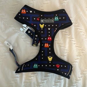 Size medium gamer harness